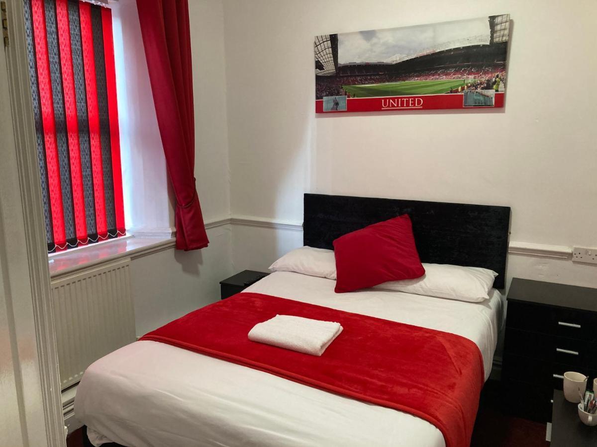 Old Trafford Stadium Hotel Селфорд Екстер'єр фото