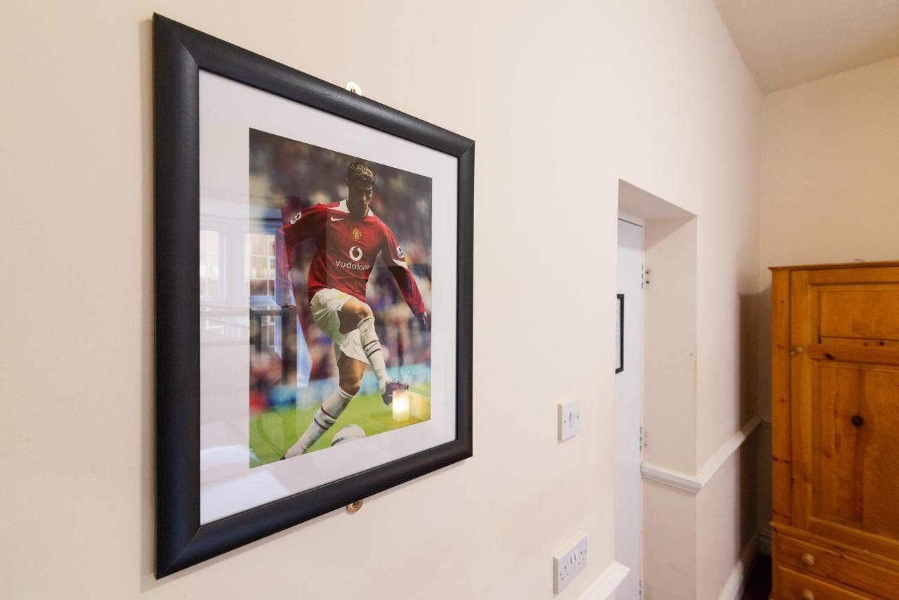 Old Trafford Stadium Hotel Селфорд Екстер'єр фото