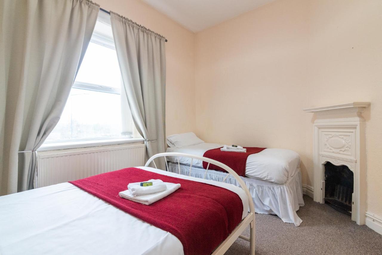 Old Trafford Stadium Hotel Селфорд Екстер'єр фото